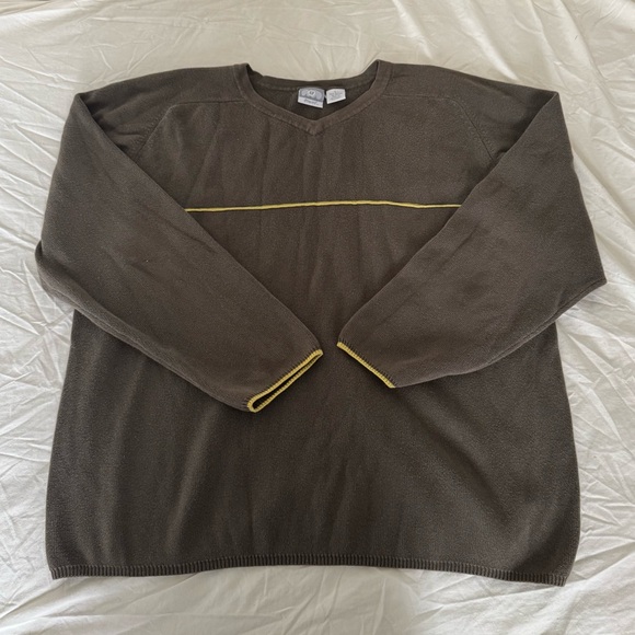 Oversized Sweatshirt - Picture 1 of 10